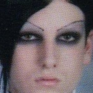 Meet your Posher, Isabel